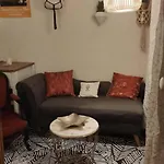 Cosy And Comfortable Apartment In Montmartre